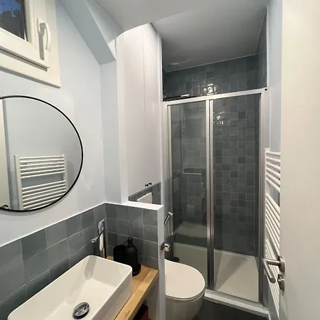 Lovely For 4 Apartment *